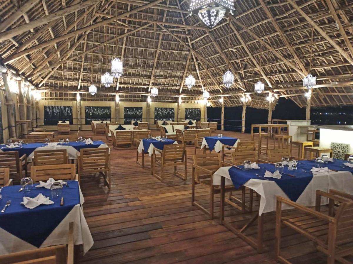 Pongwe Bay Resort Ngoại thất bức ảnh